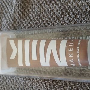 milk makeup blur liquid foundation